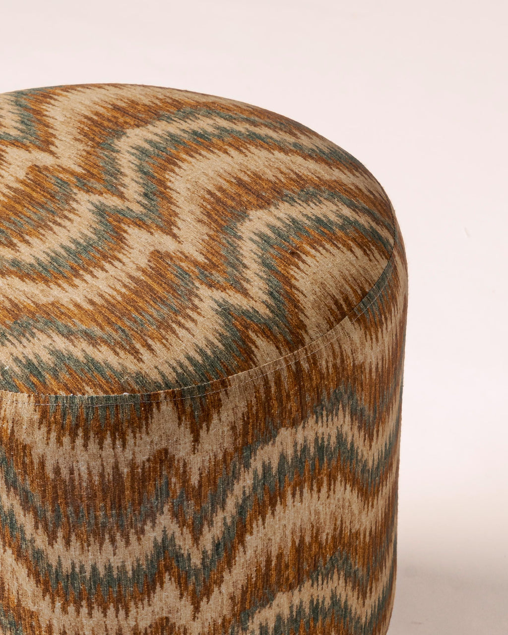 Corbusier Wooden Upholstered Pouf